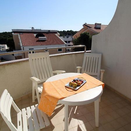 Studio Apartment Aniko Premantura Exterior foto